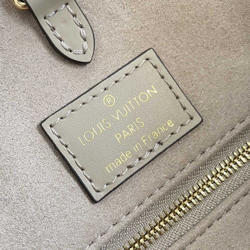 Louis Vuitton Onthego MM Monogram Empreinte Leather Tote Bag Dove Cream 35cm M45494 - Image 5