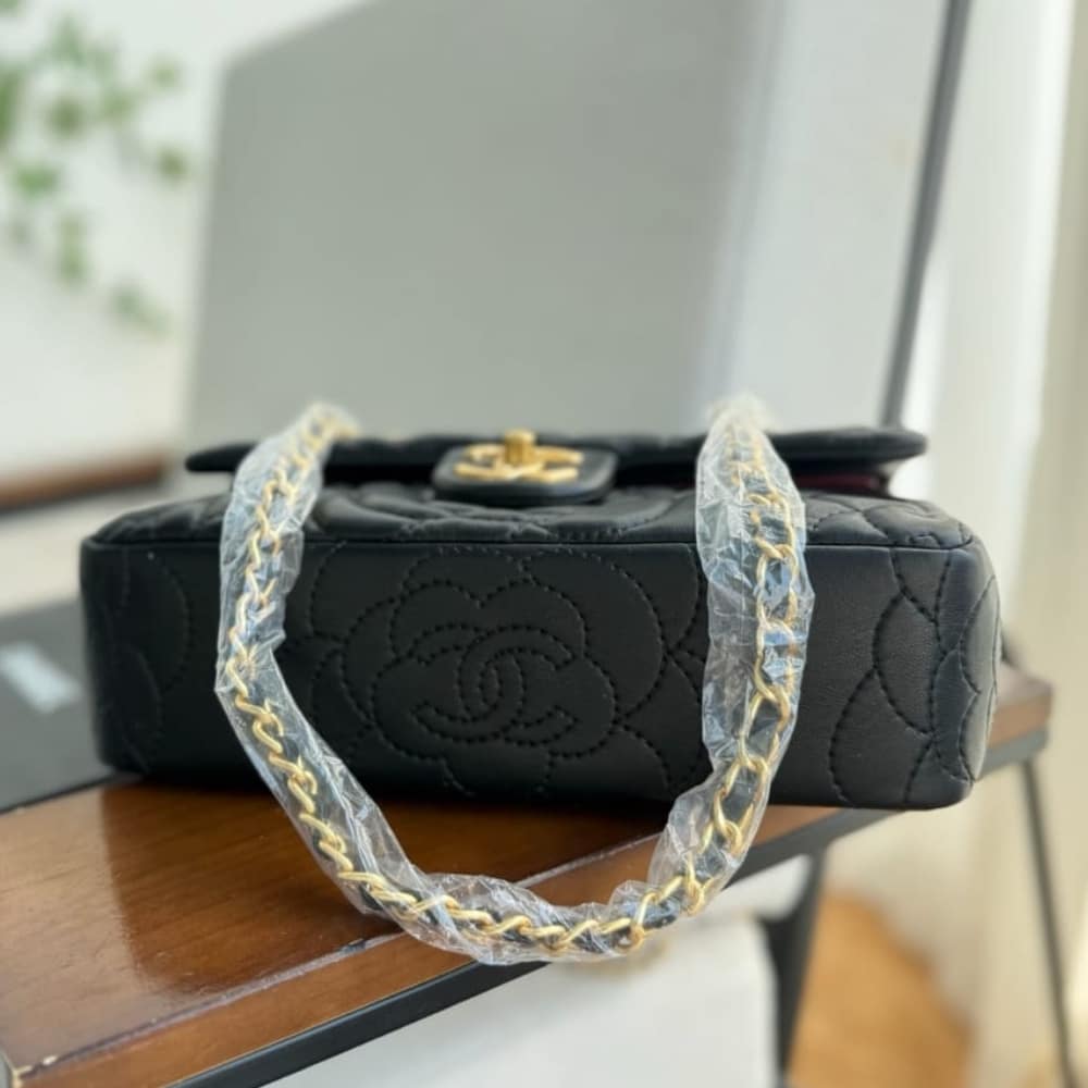Chanel Flap Bag With Camellia Flower Chain Black 26Cm - Image 5
