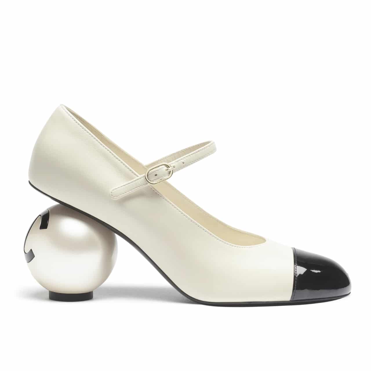 Chanel Mary Janes Patent And Imitation Pearls White Black G46775 B22202 U4186