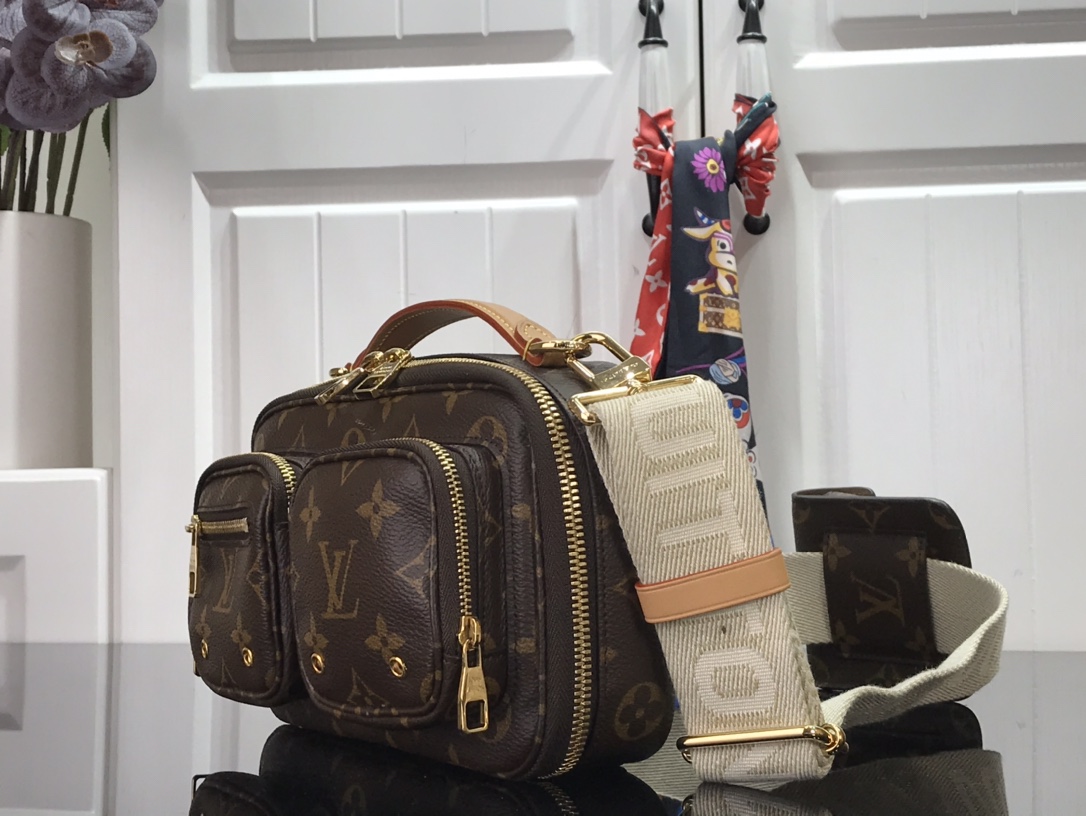Louis Vuitton Utility Crossbody Bag Monogram Canvas Brown 18cm M80446 - Image 3